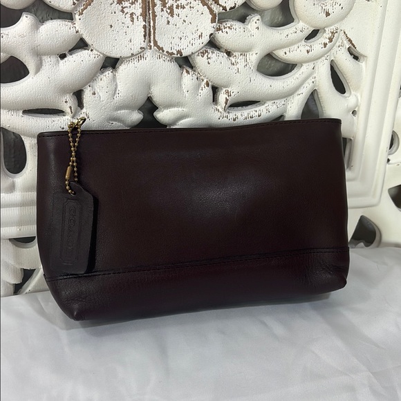 Coach Vintage Dark Brown Leather Cosmetic Bag EUC - Picture 1 of 12